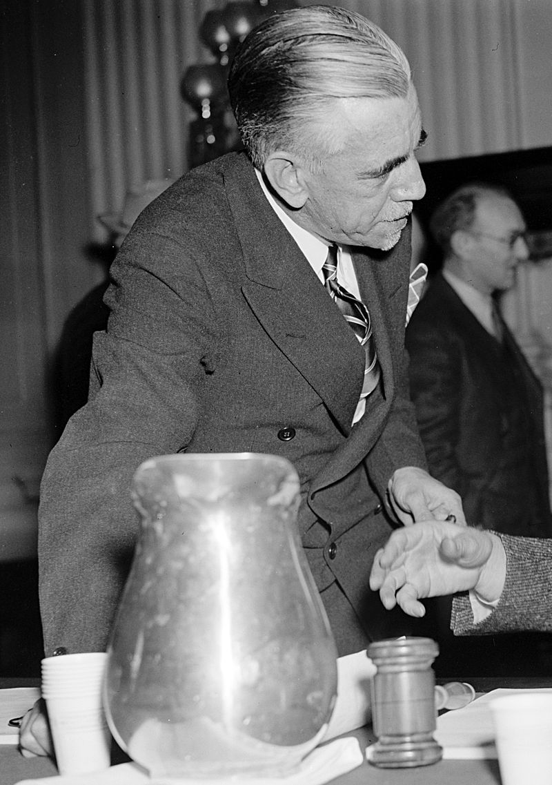 William Dudley Pelley and the American Fascist Monarchy